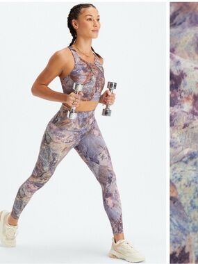 Fabletics Earthy Tones Activewear Set XL